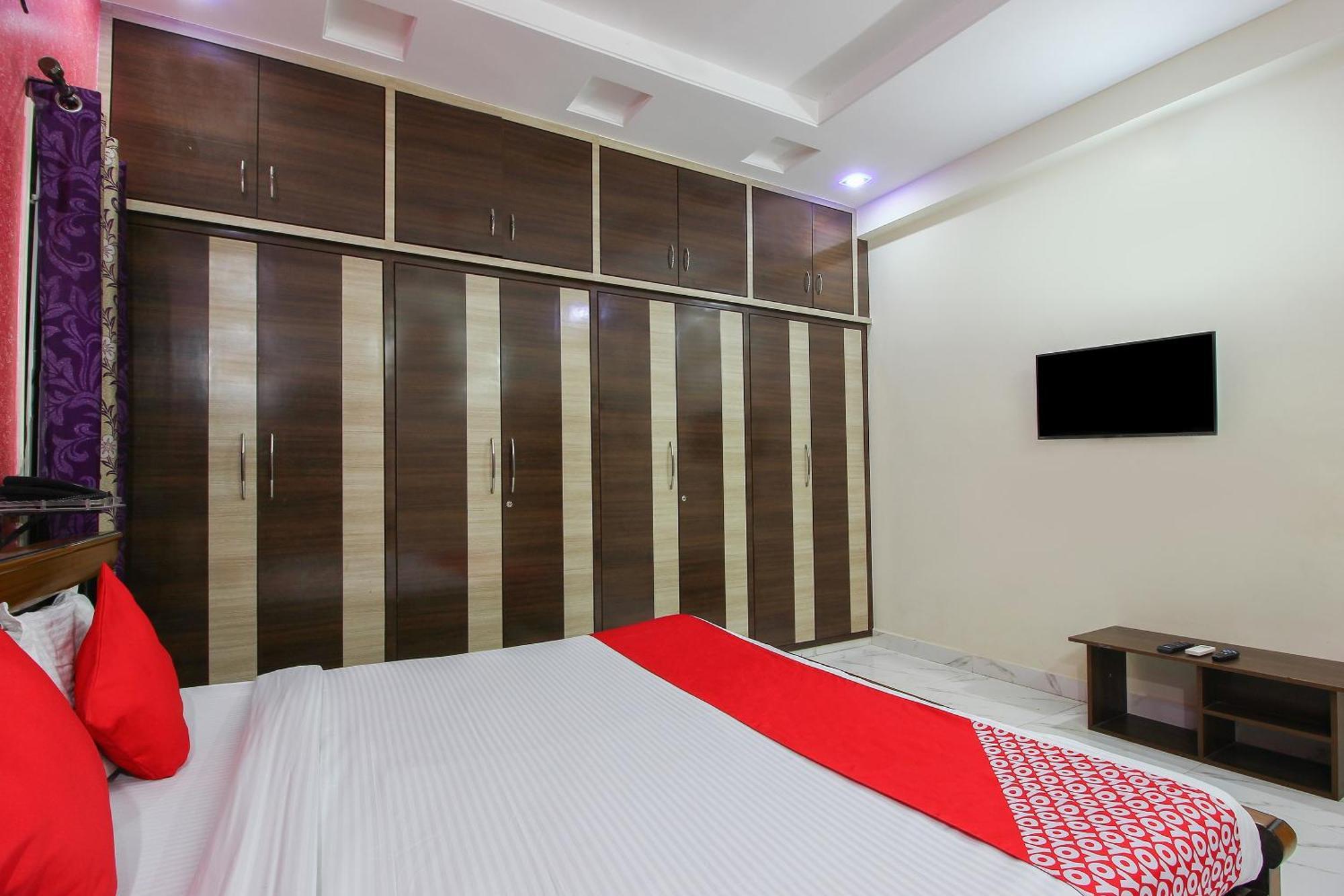Collection O Madhapur Hotel Kondapur  Exterior photo